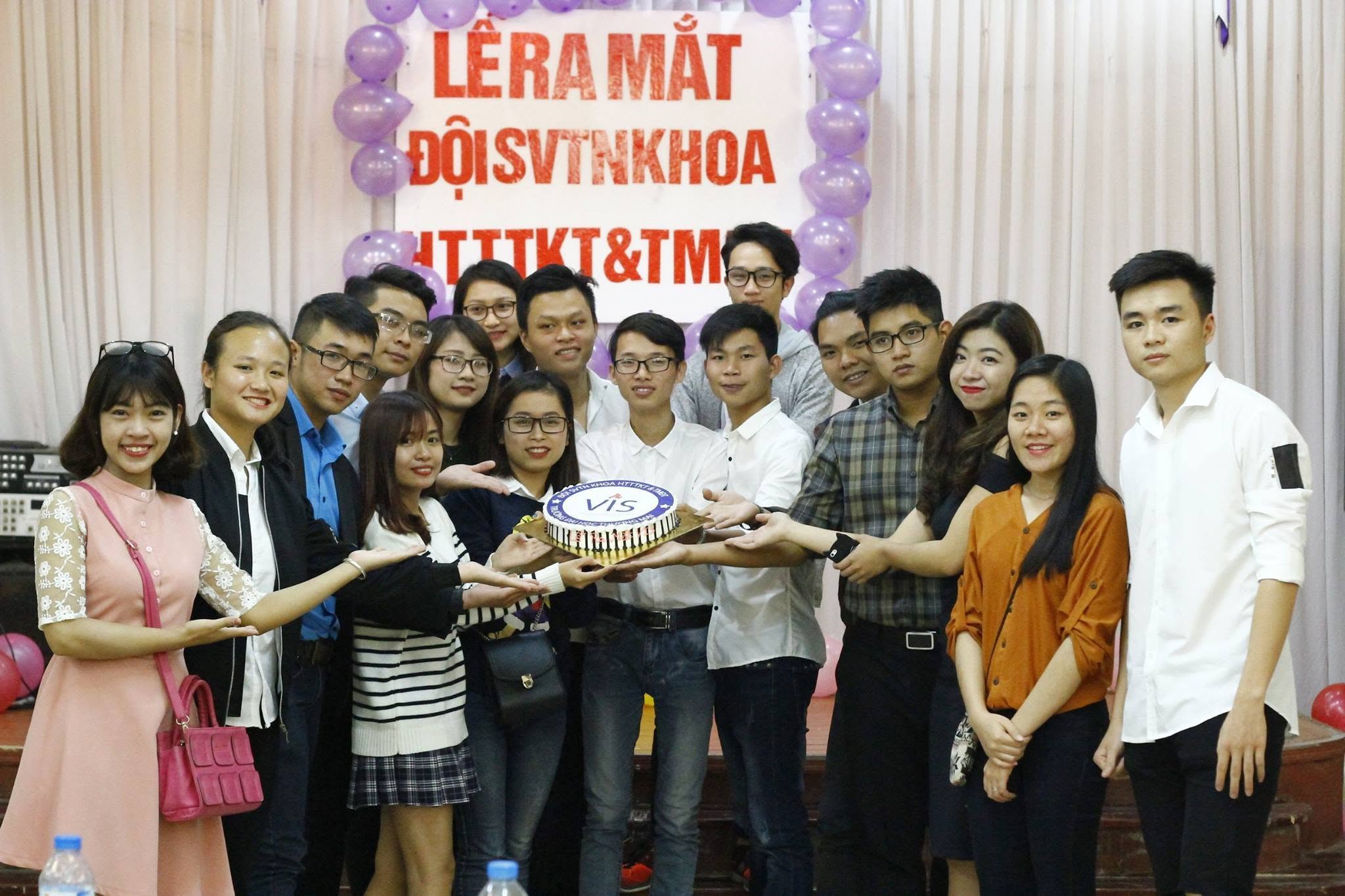 Hình ảnh hoạt động VIS - 2016